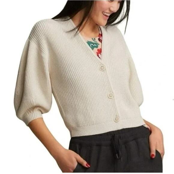 Cabi Beige Bishop Puff Volume Sleeve Open Knit V Button Cardigan Medium 5447 - Picture 1 of 10